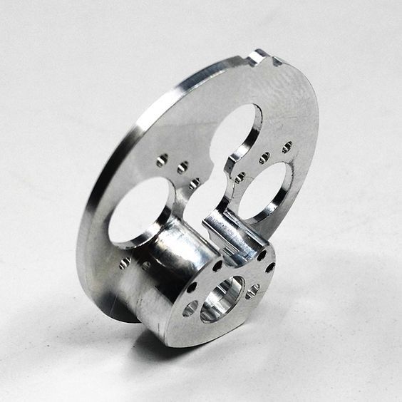 Özel freze Alüminyum Parçalar 0.02mm Alüminyum 6061 Ürün Boyutu